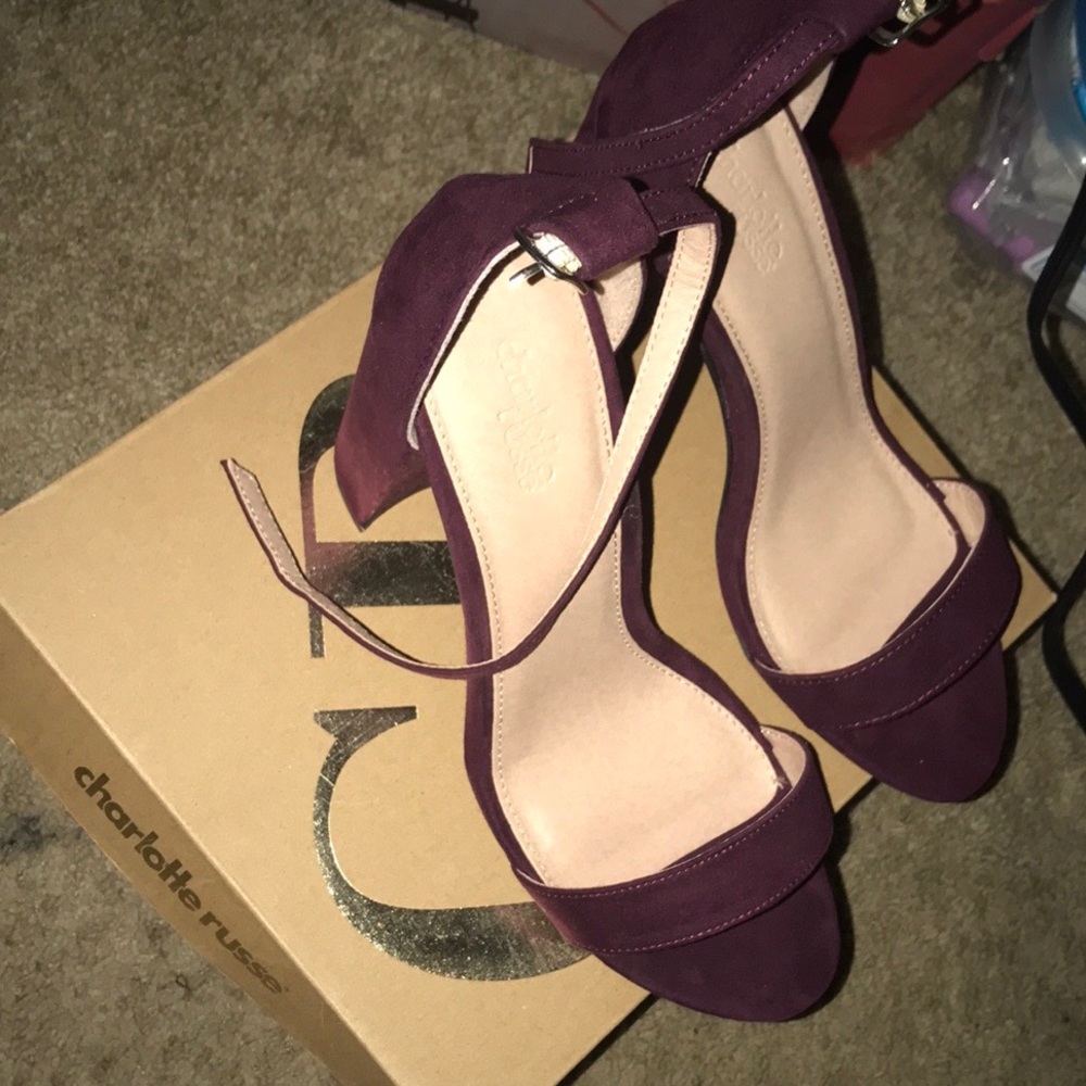 Casual heels